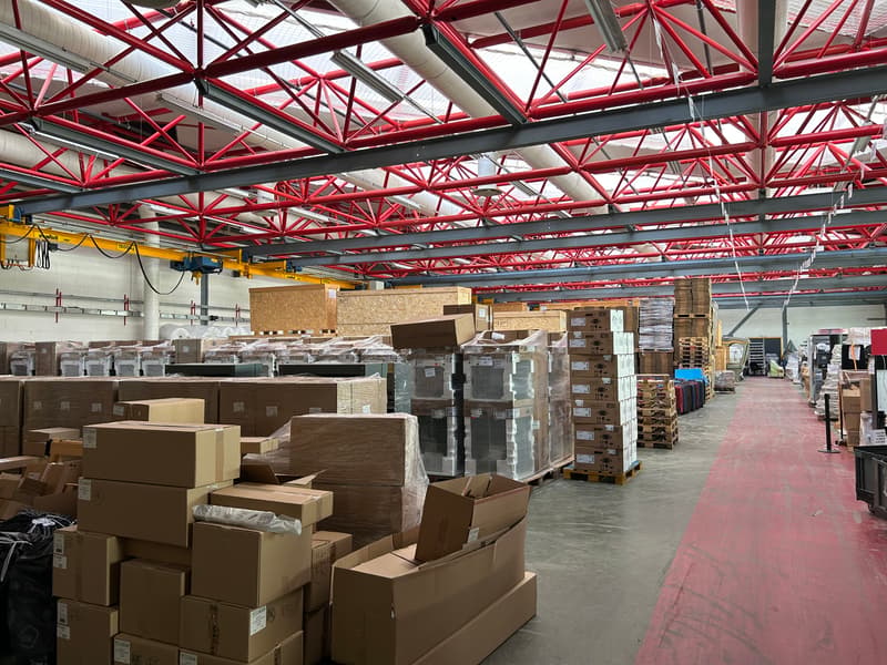 Halles industrielles à louer - Satigny - Dès 865,5 m2 (3)