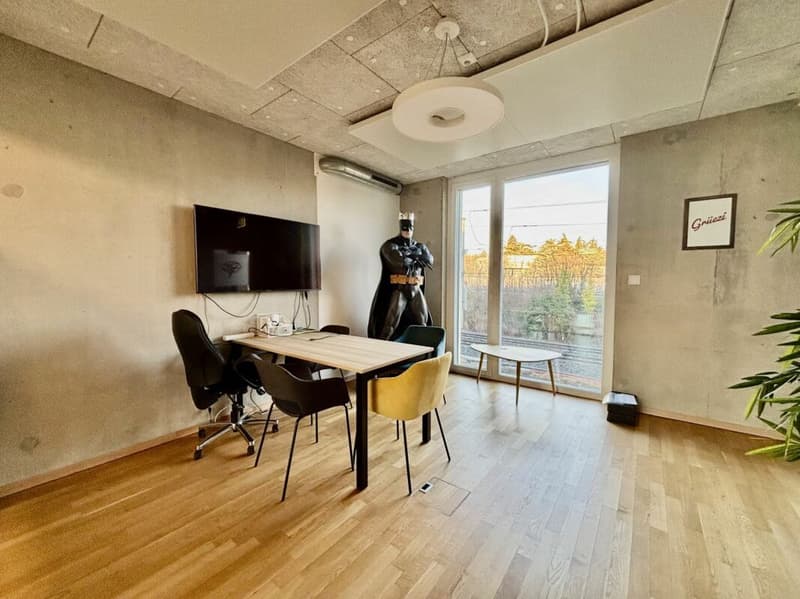 Une surface se libère ! Proche lac, transports, bureau de 360 m2 à louer à Morges (3)
