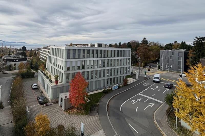 Dernière surface de 120 m², bureaux aménagées à louer immédiatement à Lausanne (10)