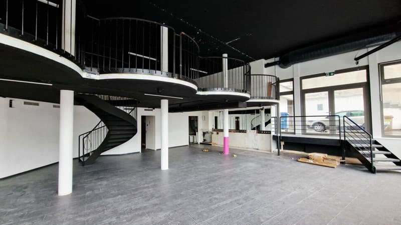Surface commerciale au rez de 267m² dans le centre de Lausanne ! (1)