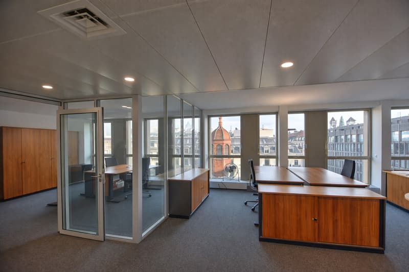 Bureaux d'exception d'env. 135 m2 à louer (3)
