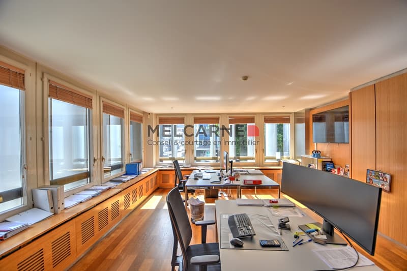Bureaux à louer - Rue du Rhône - 150 m² (2)