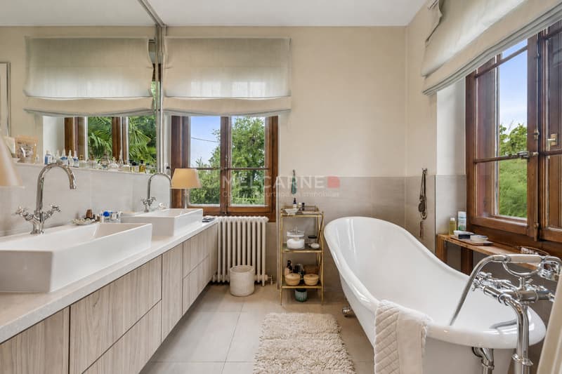 Exclusivité - Villa de caractère dans un écrin de verdure à Chambésy (9)