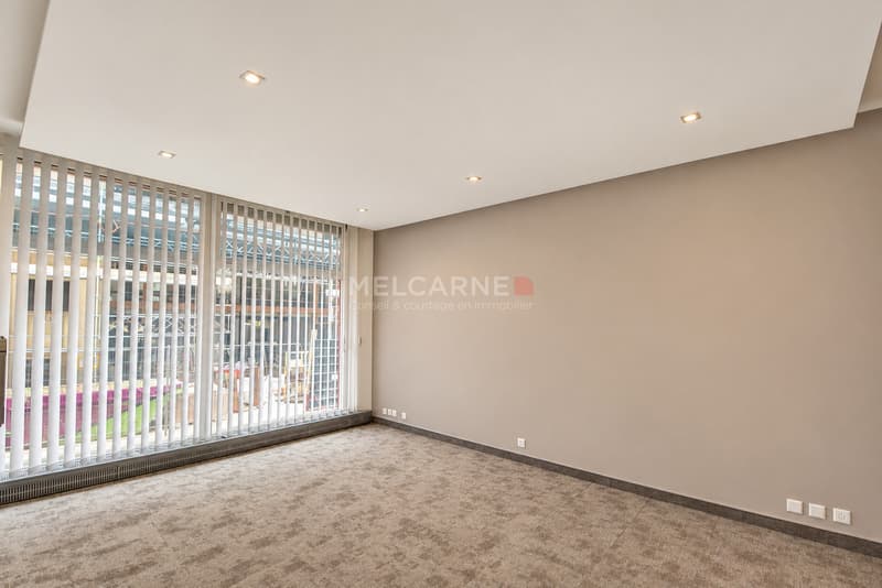 Surface de bureaux de 438 m² PPE aux Eaux-Vives (3)