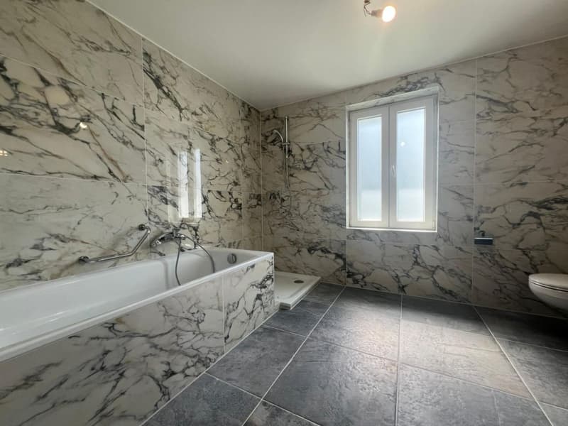 Magnifique Triplex de 4.5P / 3 CHB / 2 SDB / Balcon / Jardin privatif ...