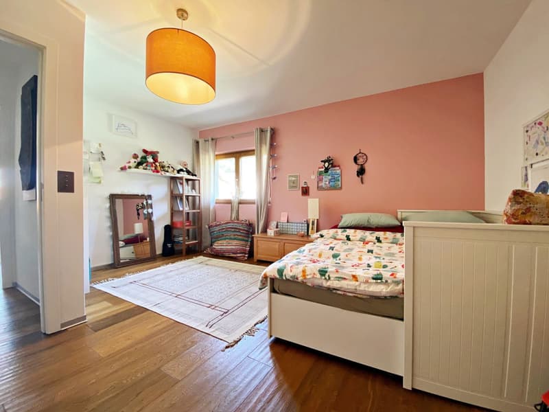 Maison d'architecte d'exception entièrement meublé avec jardin et piscine (13)
