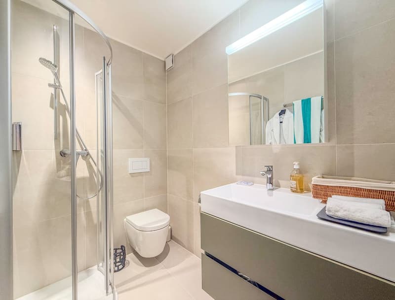 AVEC CLIMATISATION INTEGREE - Grand 4.5 pièces de 130m² PPE - Terrasse de 25m² (5)