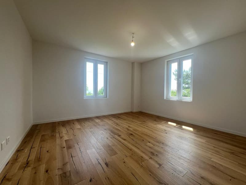 Magnifique Triplex de 4.5P / 3 CHB / 2 SDB / Balcon / Jardin privatif (6)