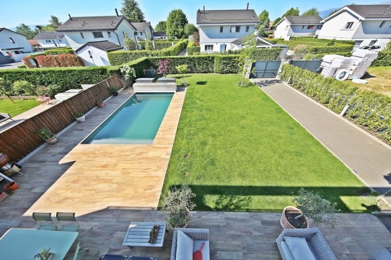 Magnifique villa 6.5p / 4 chambres + bureau / 3 SDB / jardin et piscine (11)