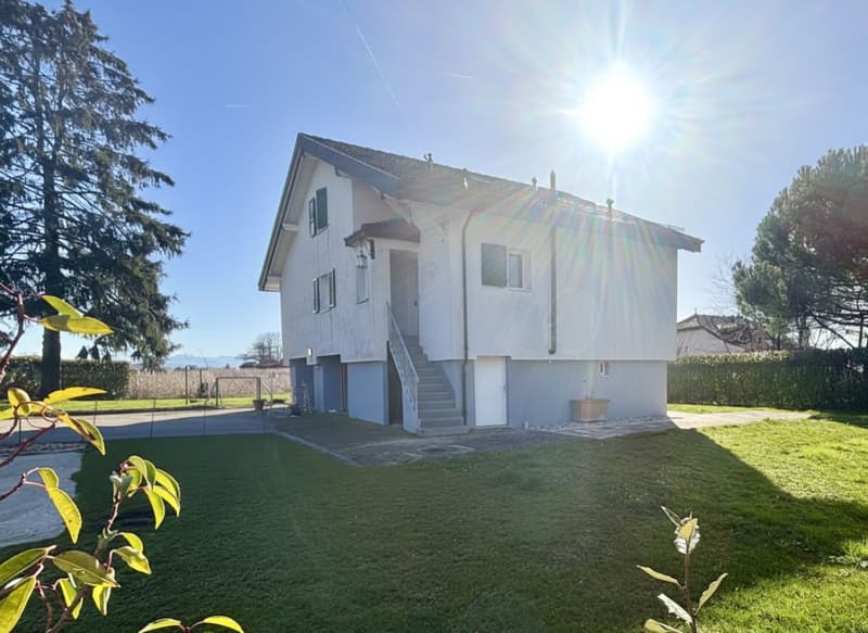 Villa individuelle rénovée de 3 chambres à coucher avec grand jardin à Bremblens-sur-Morges (12)