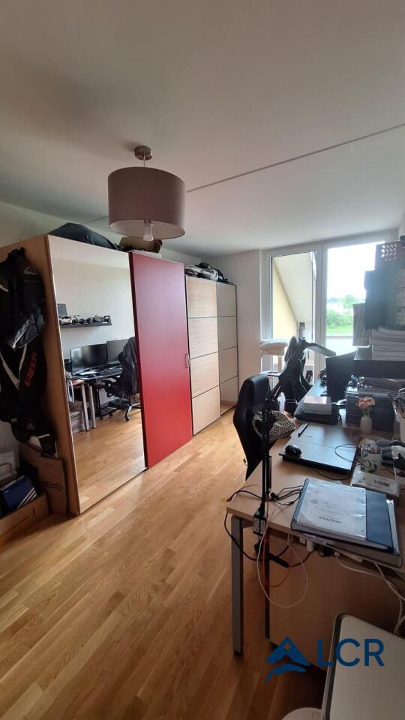 Bel appartement de 3.5P / 2 CHB / 1 SDB / 1 Balcon (10)