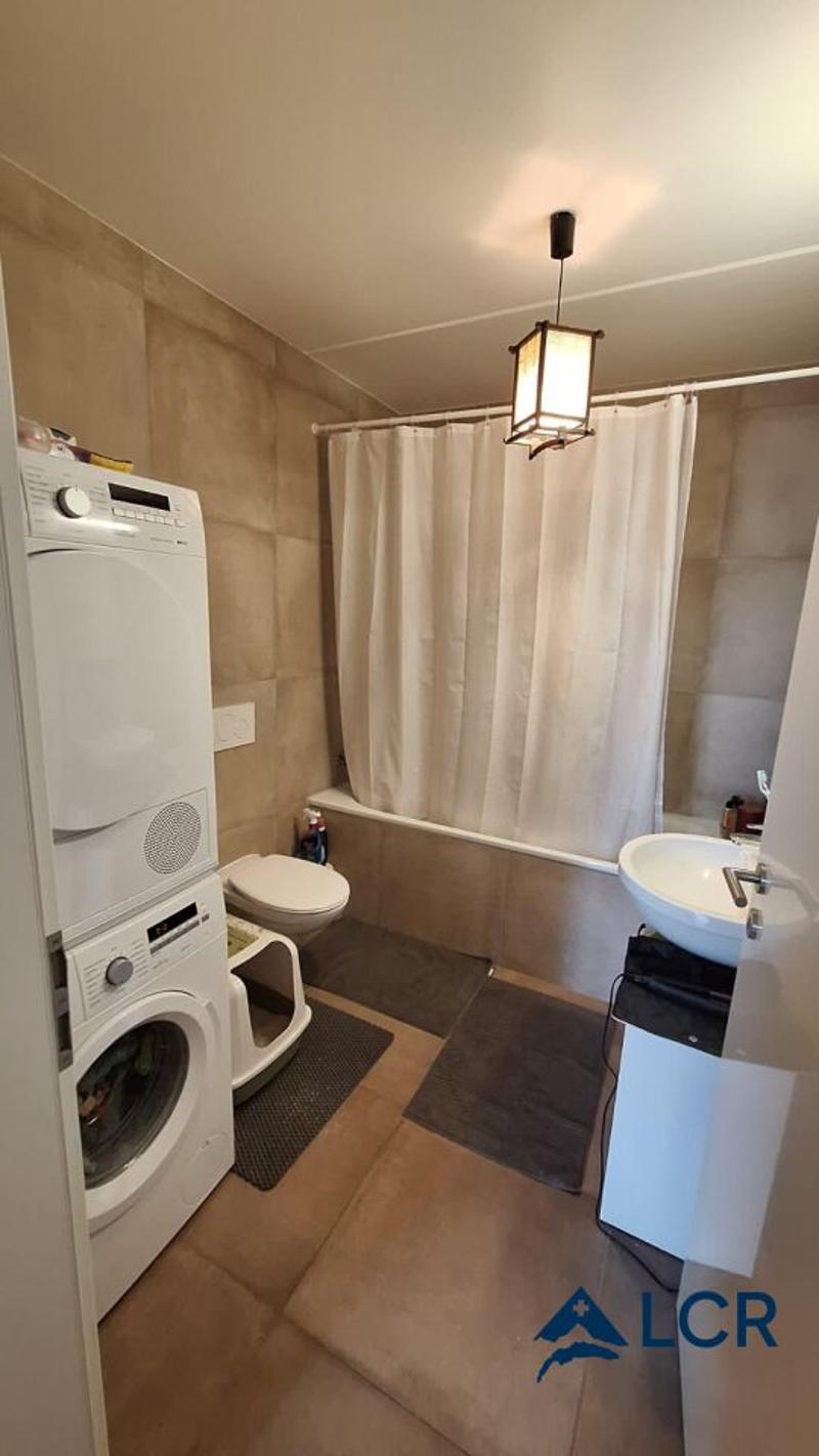 Bel appartement de 3.5P / 2 CHB / 1 SDB / 1 Balcon (9)