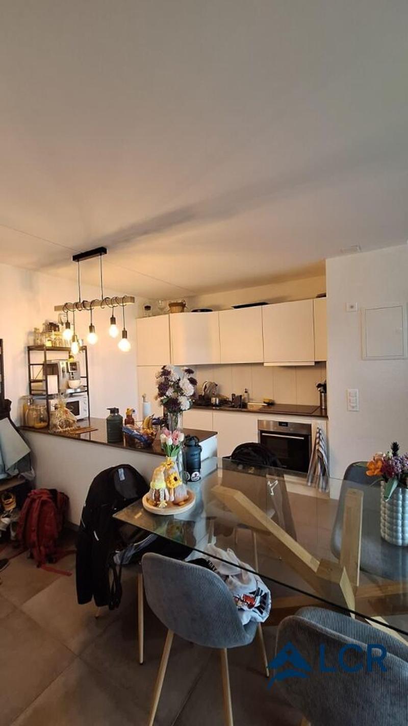 Bel appartement de 3.5P / 2 CHB / 1 SDB / 1 Balcon (5)