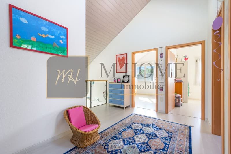 Trélex - Exclusivité ! Villa individuelle avec piscine, calme résidentiel, gare à pied, exposition Ouest (9)