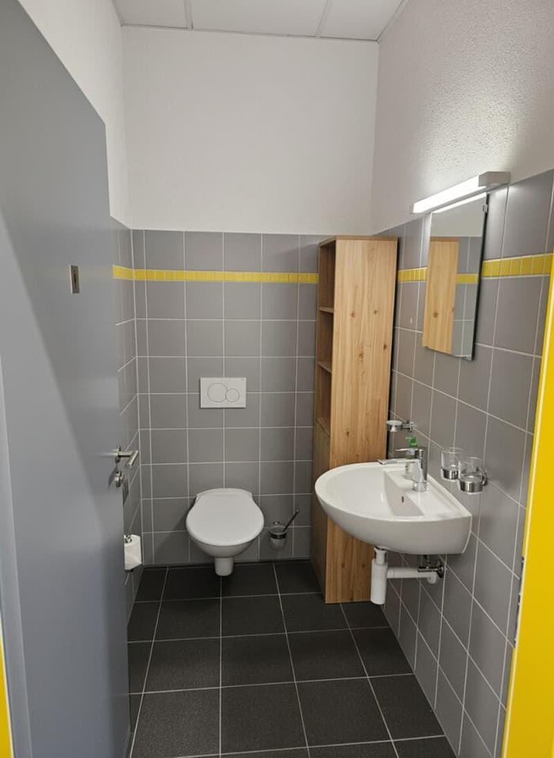 À louer - Surface de bureaux & atelier à Chavornay (7)