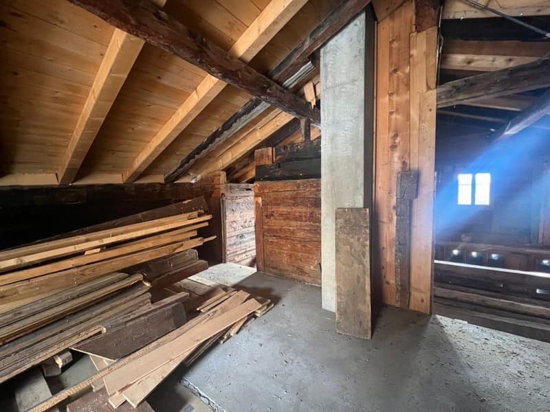 Beau chalet à rénover sur Ormont-Dessous (6)