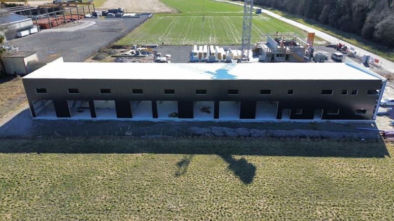 À vendre - Halle industrielle mixte avec excellent rendement à Aigle (3)