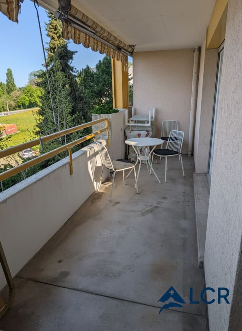 A louer spacieux appartement de 4.5 pièces avec balcon - Fribourg (7)