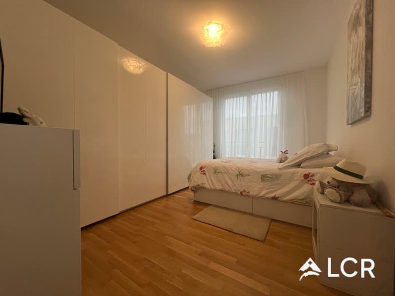 Magnifique appartement de 3.5p/2 chb/1sdb/1 balcon/1 terrasse (9)