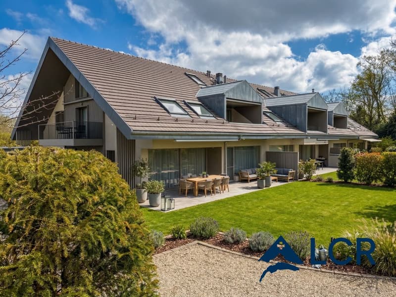 Splendide 4,5 pièces duplex en attique - Vue lac - 5 minutes de Morges (1)