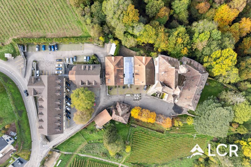Espace de 217m² dans l'ancien Manège du Château de Vaumarcus (10)