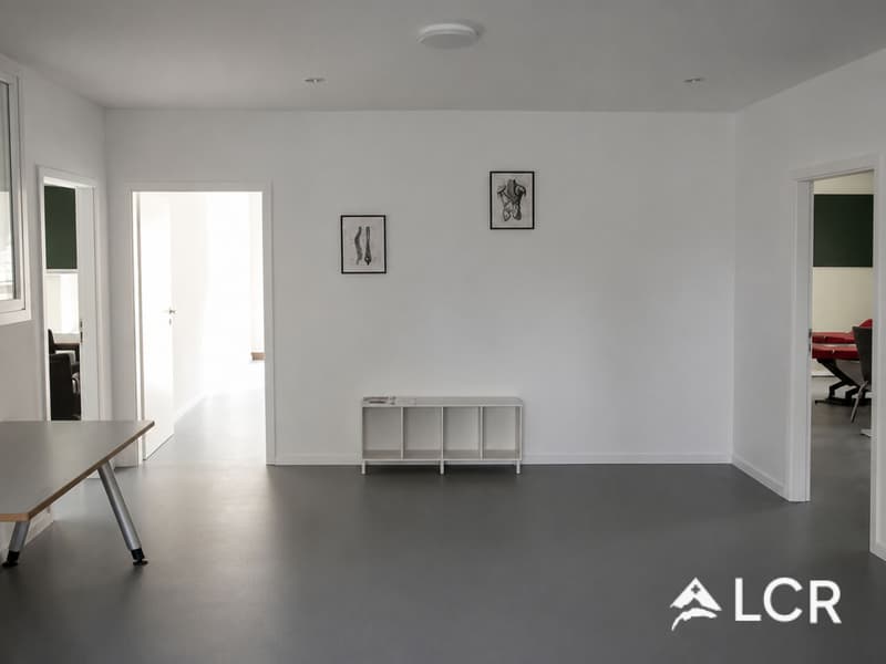 Espace de 217m² dans l'ancien Manège du Château de Vaumarcus (2)