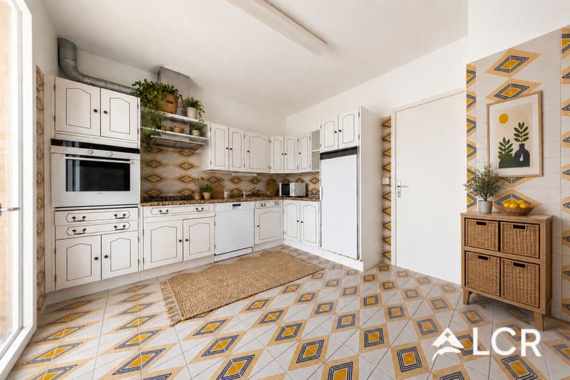 Magnifique maison familiale 8,5p / Jardin avec piscine et appartement indépendant (7)