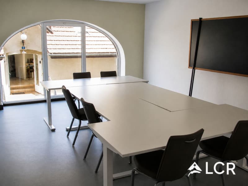 Espace de 217m² dans l'ancien Manège du Château de Vaumarcus (6)