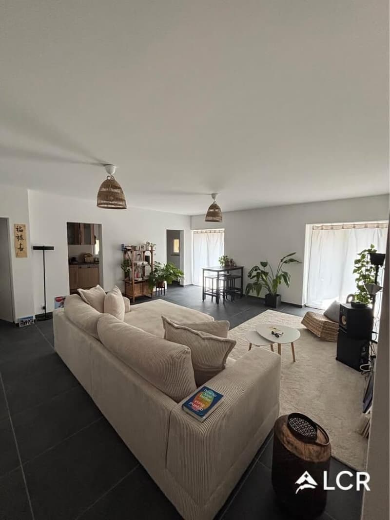 Magnifique Appartement neuf de 4.5P / 3 CHB / 1 SDB / 1 place de parc (3)
