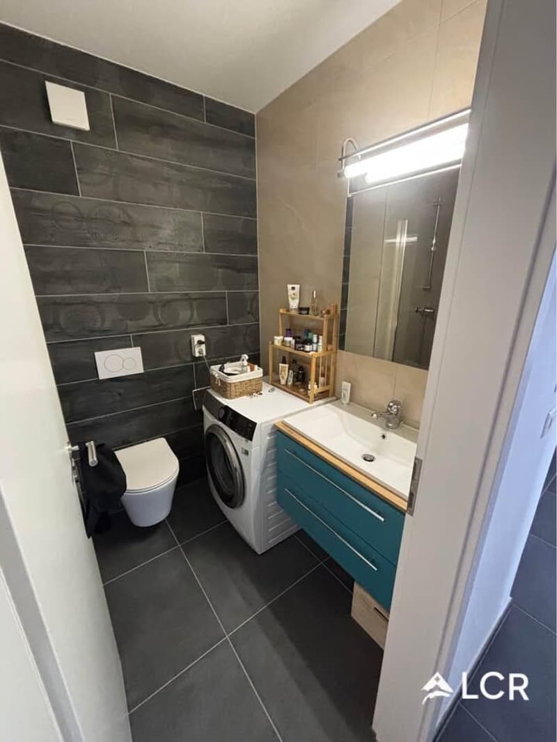 Magnifique Appartement neuf de 4.5P / 3 CHB / 1 SDB / 1 place de parc (9)