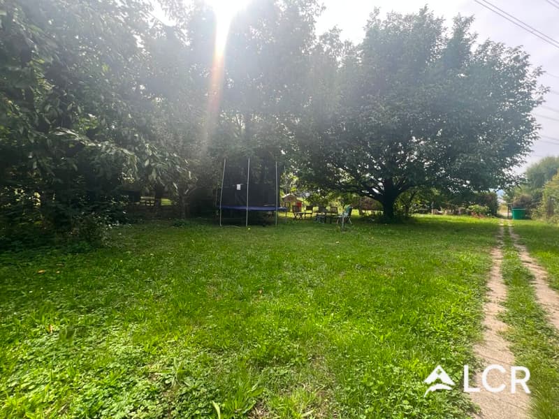 Belle maison de 5.5pièces meublé 4 CHB / 2 SDB / 1 terrasse / 3 places de parc / 1 grand jardin privatif (aucun vis à vis) (13)