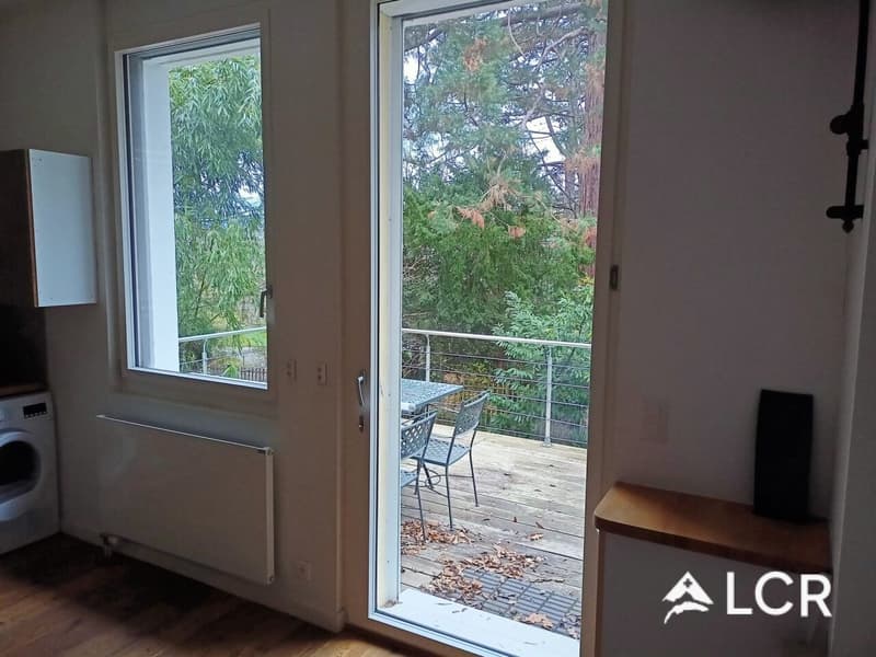 Bel appartement de 3P / 1 CHB /1 SDB / 1 Balcon / 1 Jardin / place de parc (4)