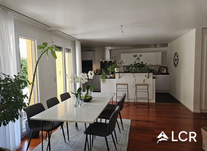 Bel appartement de 4.5p à Hauterive (2)