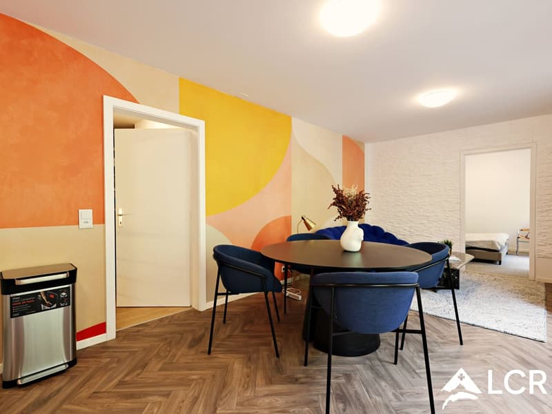 Surface commerciale aménagée en logement - 3,5 pièces - Place de parking (2)
