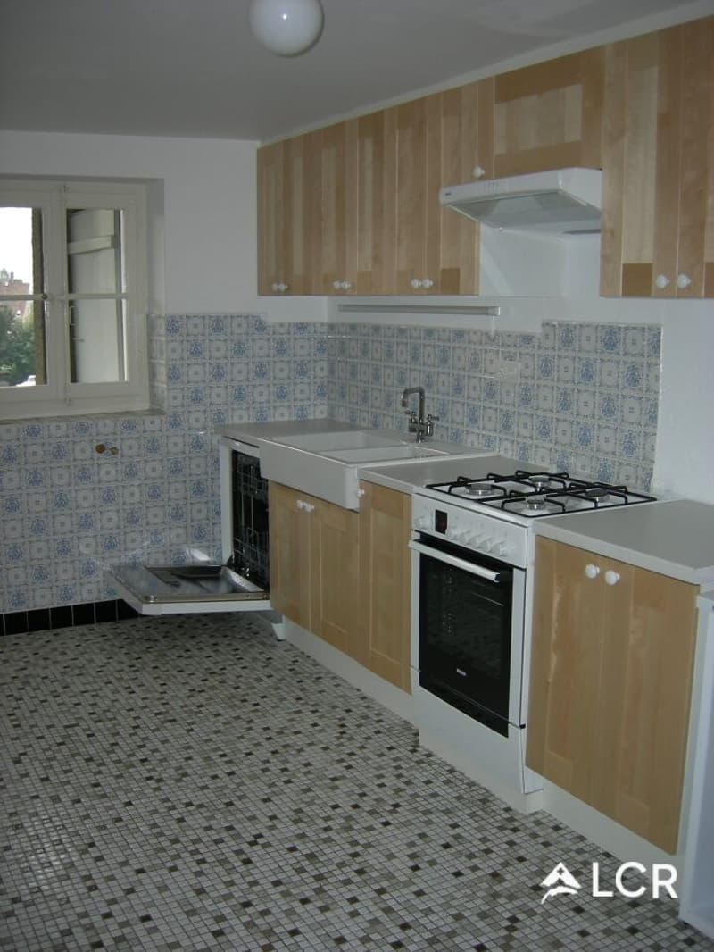 Bel immeuble de rendement / 5 appartements / 2 locaux (4)