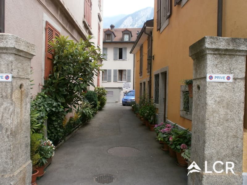 Bel immeuble de rendement mixte / 10 appartements / 1 commerce (4)