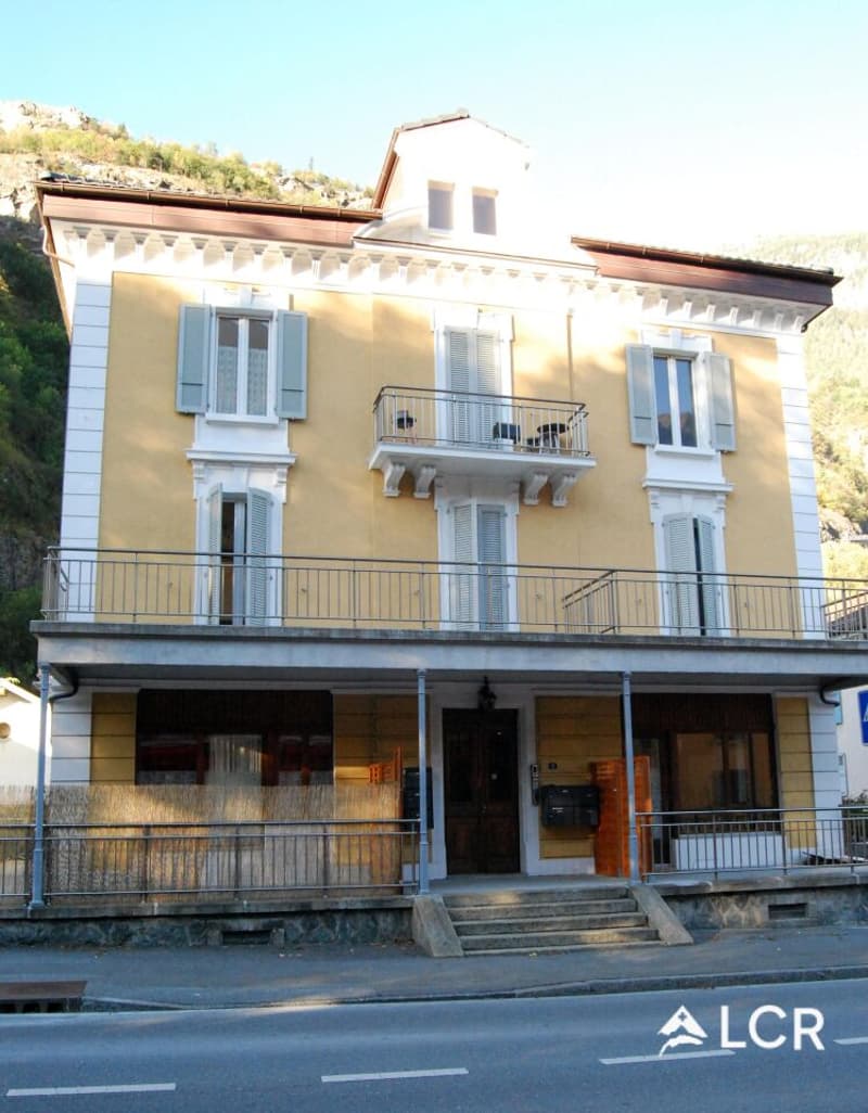 Bel immeuble de rendement / 8 appartements (2)