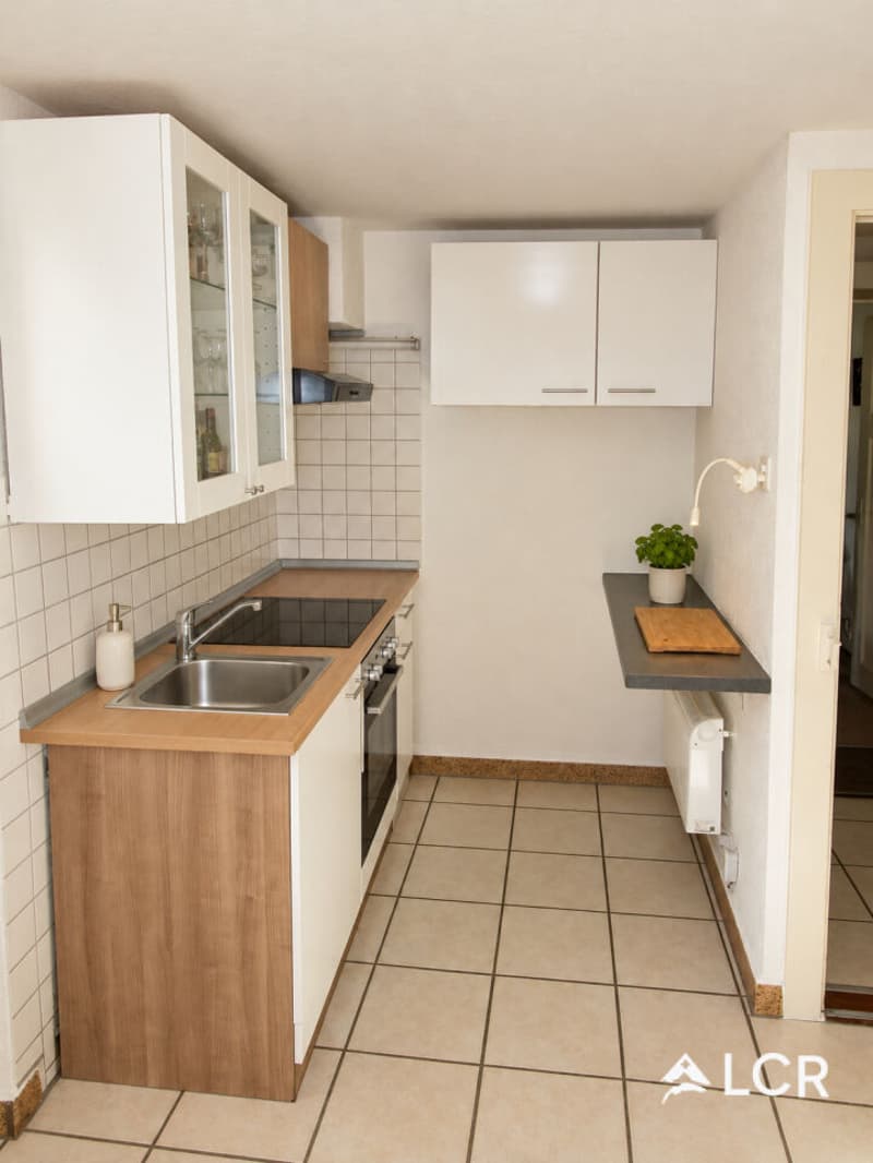 Bel appartement de 2.5 P / 1 CHB / 1 SDB (2)