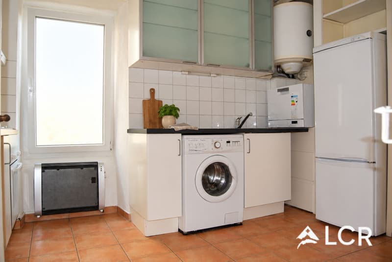 Bel appartement de 2.5P / 1 CHB / 1 SDB (4)
