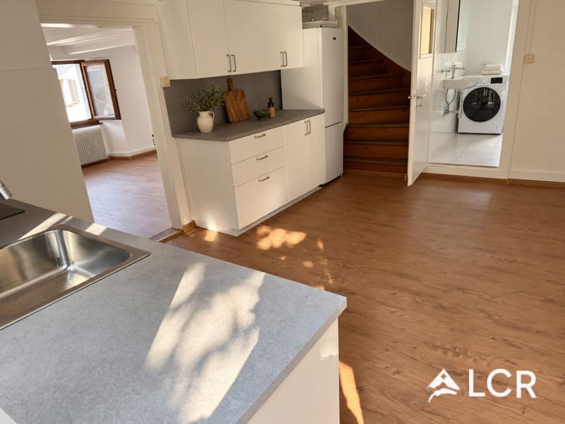 Bel appartement de 3.5P / 2 CHB / 1 SDB (2)