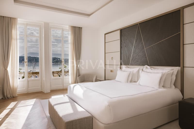 Collection privée de résidences d'exception au bord du Lac Léman (5)