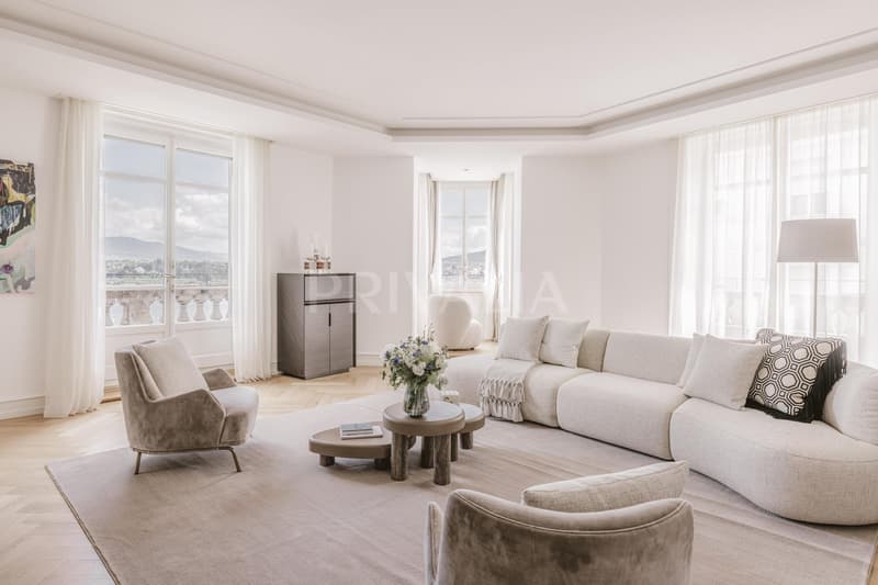 Collection privée de résidences d'exception au bord du Lac Léman (2)