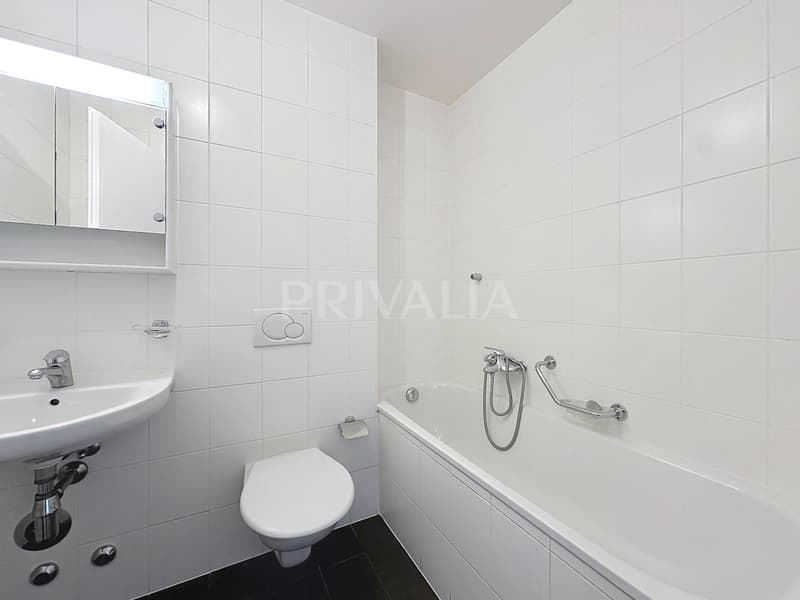 Spacieux appartement au coeur d'un immeuble moderne et sécurisé avec loggia, à proximité des Organisations Internationales (4)