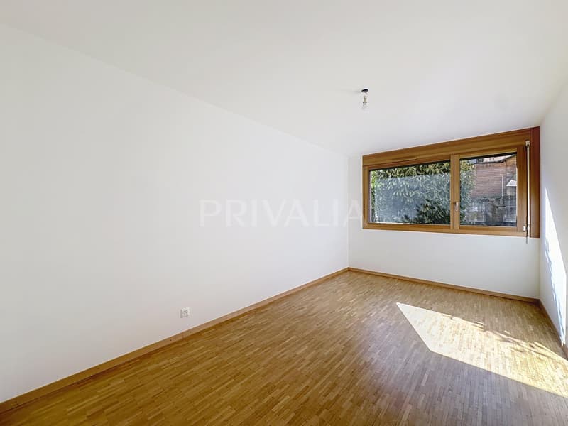 Bel appartement traversant à proximité des organisations internationales (2)