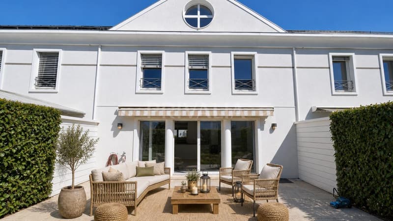 En exclusivité : Belle maison contiguë avec jardin exposé sud (1)