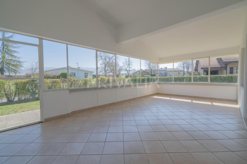 Belle villa individuelle de plain-pied avec jardin au coeur de la Champagne genevoise (4)