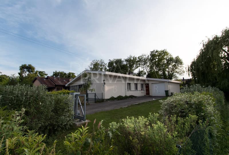 Belle villa individuelle de plain-pied avec jardin au coeur de la Champagne genevoise (10)