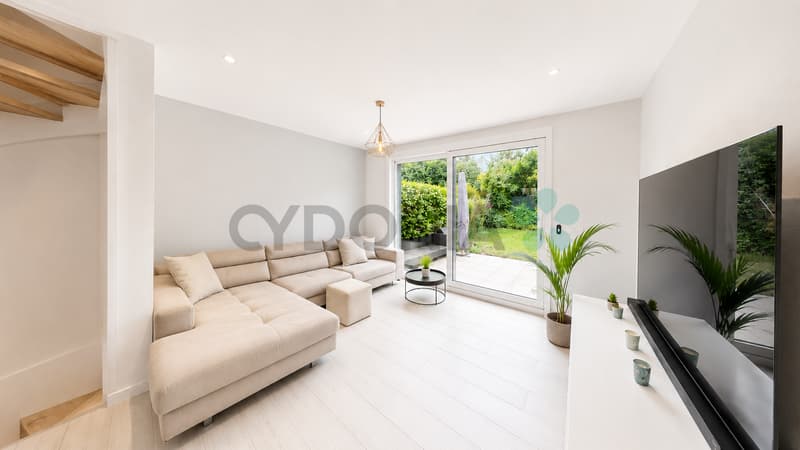 Exclusivité Belle maison mitoyenne de 135 m²,sur trois étages, en zone résidentielle d'Aire. (3)