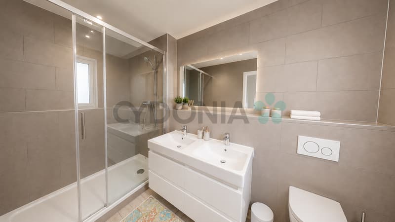 Exclusivité Belle maison mitoyenne de 135 m²,sur trois étages, en zone résidentielle d'Aire. (8)