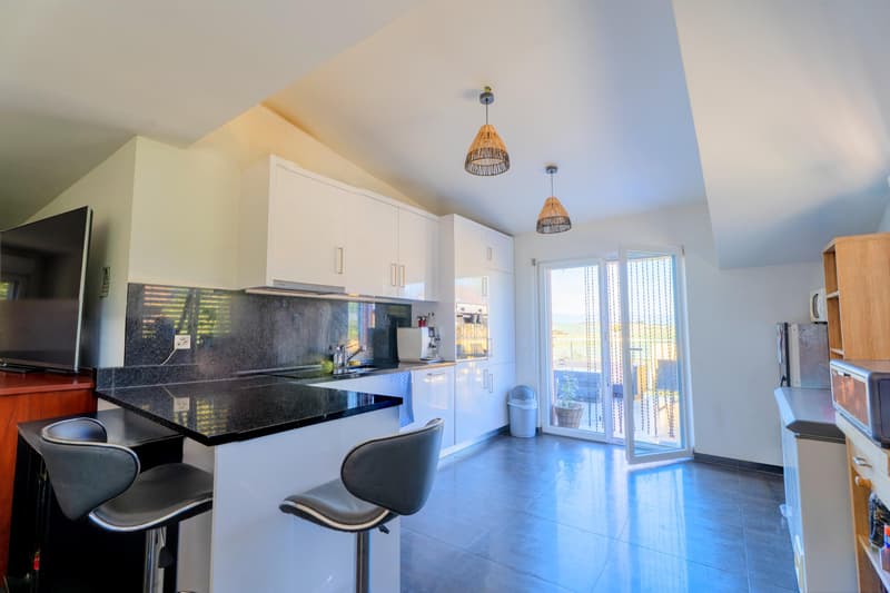 Duplex de 4.5 pièces avec terrasse à Penthaz (5)